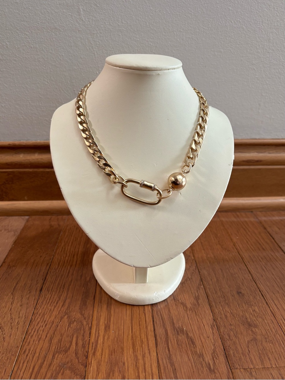 Chico's Gold Tone Chunky Chain Link Collar Necklace